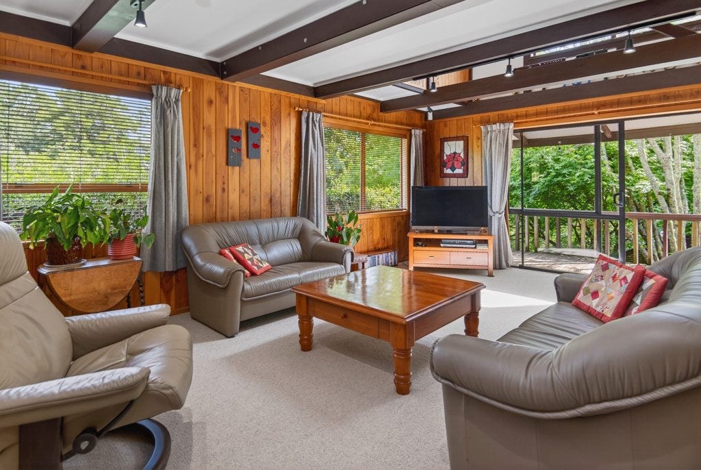 1/37 John Gill Road, Shelly Park, Auckland - Carousel 2