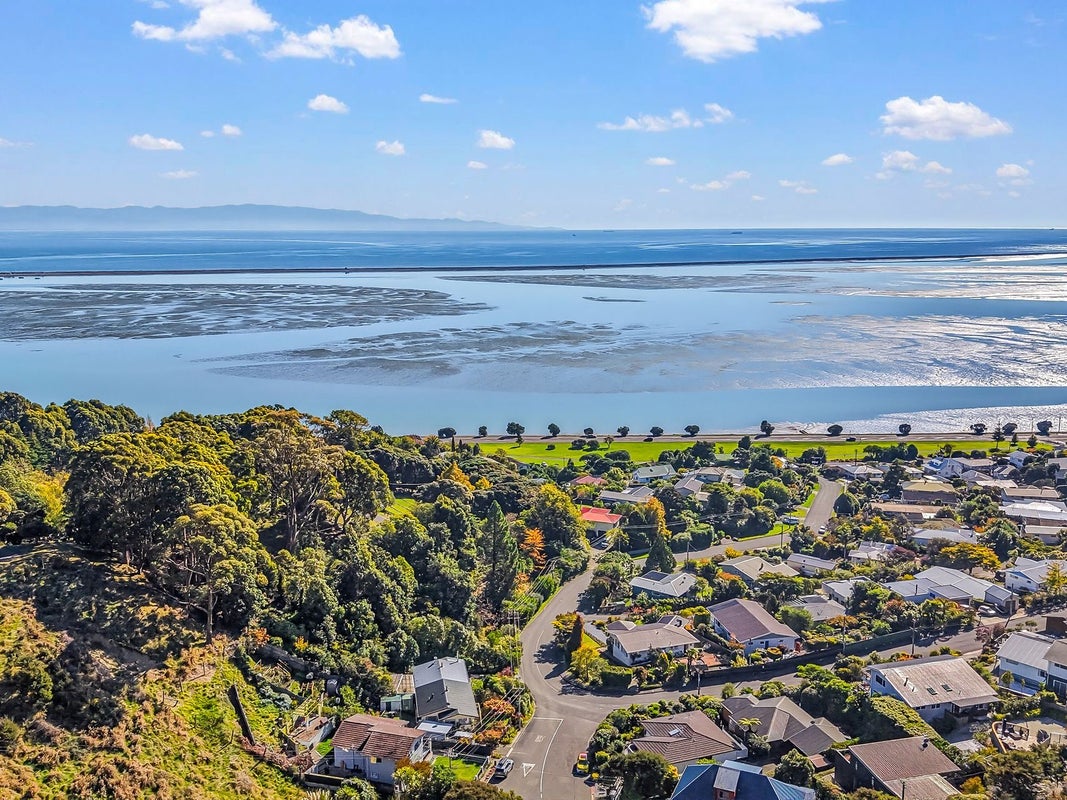 1 Brooklands Way, Atawhai, Nelson - Carousel 20