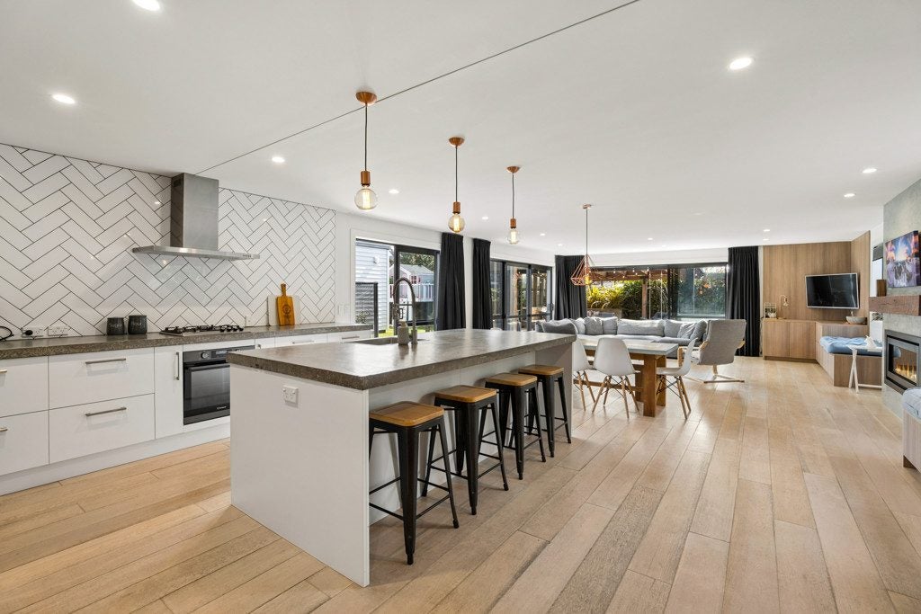 59 Risinghurst Terrace, Lower Shotover, Lower Shotover - Carousel 2