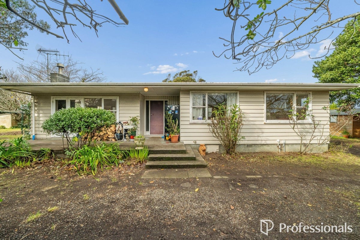 47 Toru Road, Paraparaumu Beach, Paraparaumu - Carousel 1
