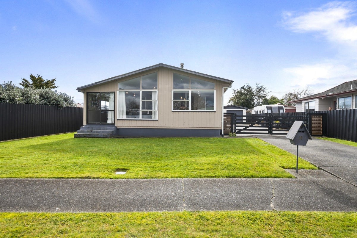 11 Ashdown Crescent, Feilding, Feilding - Carousel 15