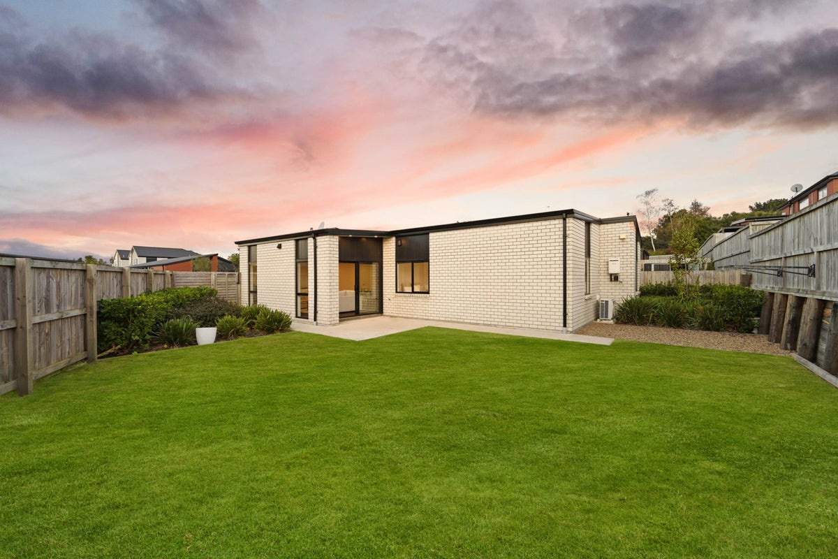 2 Haumako Lane, Horotiu, Hamilton - Carousel 2
