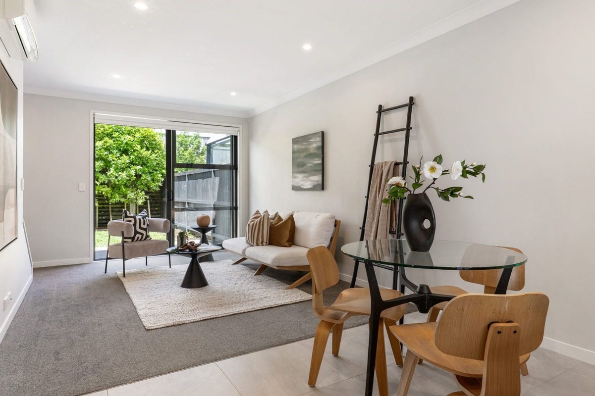 19C O'Meara Street, Swanson, Auckland - Carousel 1