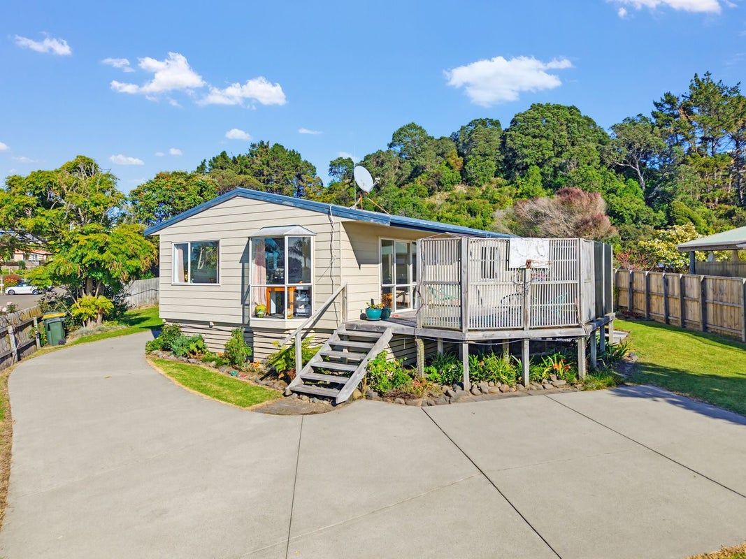 22 Harbour Road, Ohope, Ohope - Carousel 1