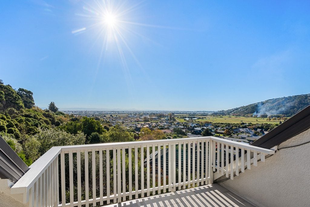 10 Flinders Road, Heathcote Valley, Christchurch - Carousel 1