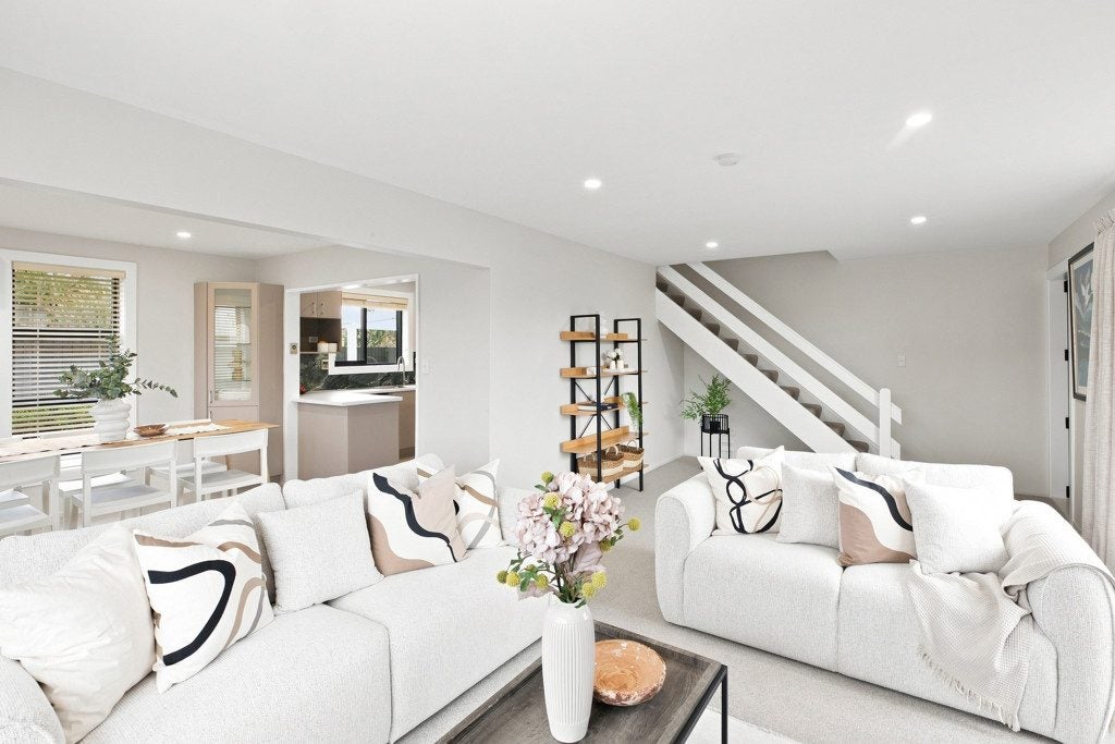 17B Kruse Place, Redwood, Christchurch - Carousel 1