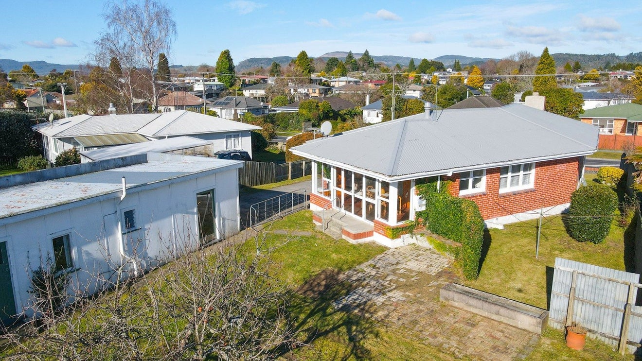 249 Malfroy Road, Utuhina, Rotorua - Carousel 23