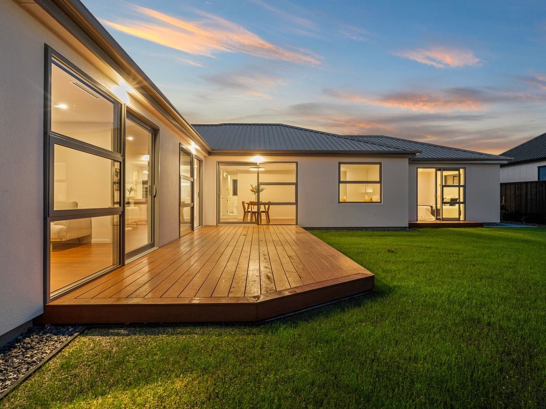 70 Kopper Crescent, Marshland, Christchurch - Carousel 1