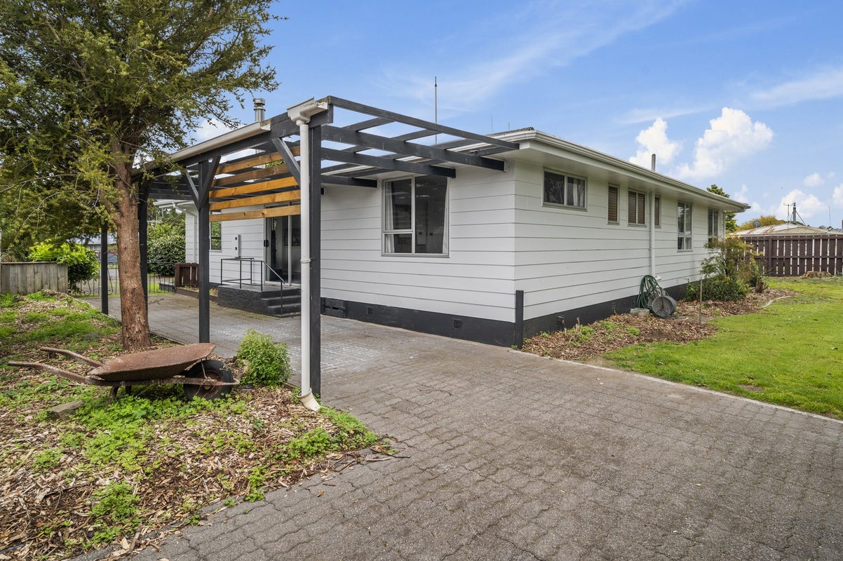 23 Mountbatten Place, Tokoroa, Tokoroa - Carousel 2
