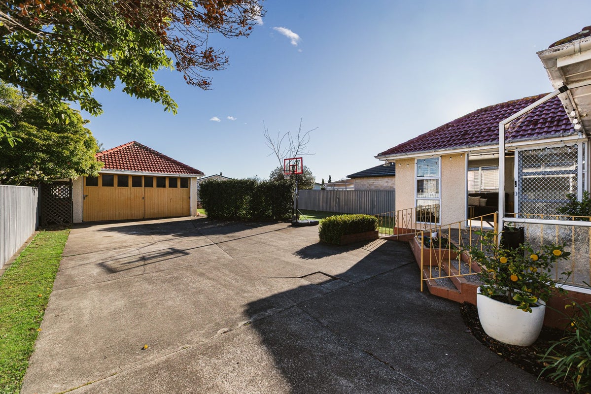 183 Gloucester Street, Taradale, Napier - Carousel 2