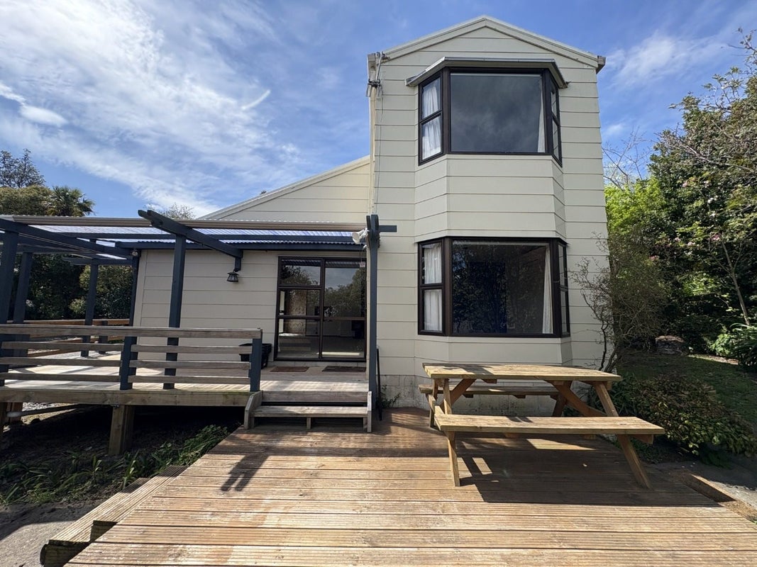 1/54 Muritai Crescent, Havelock North, Havelock North - Carousel 1