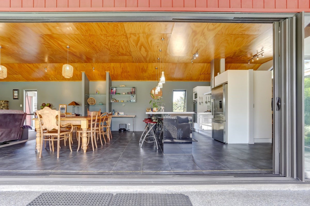 163 Maxwell Station Road, Maxwell, Whanganui - Carousel 2