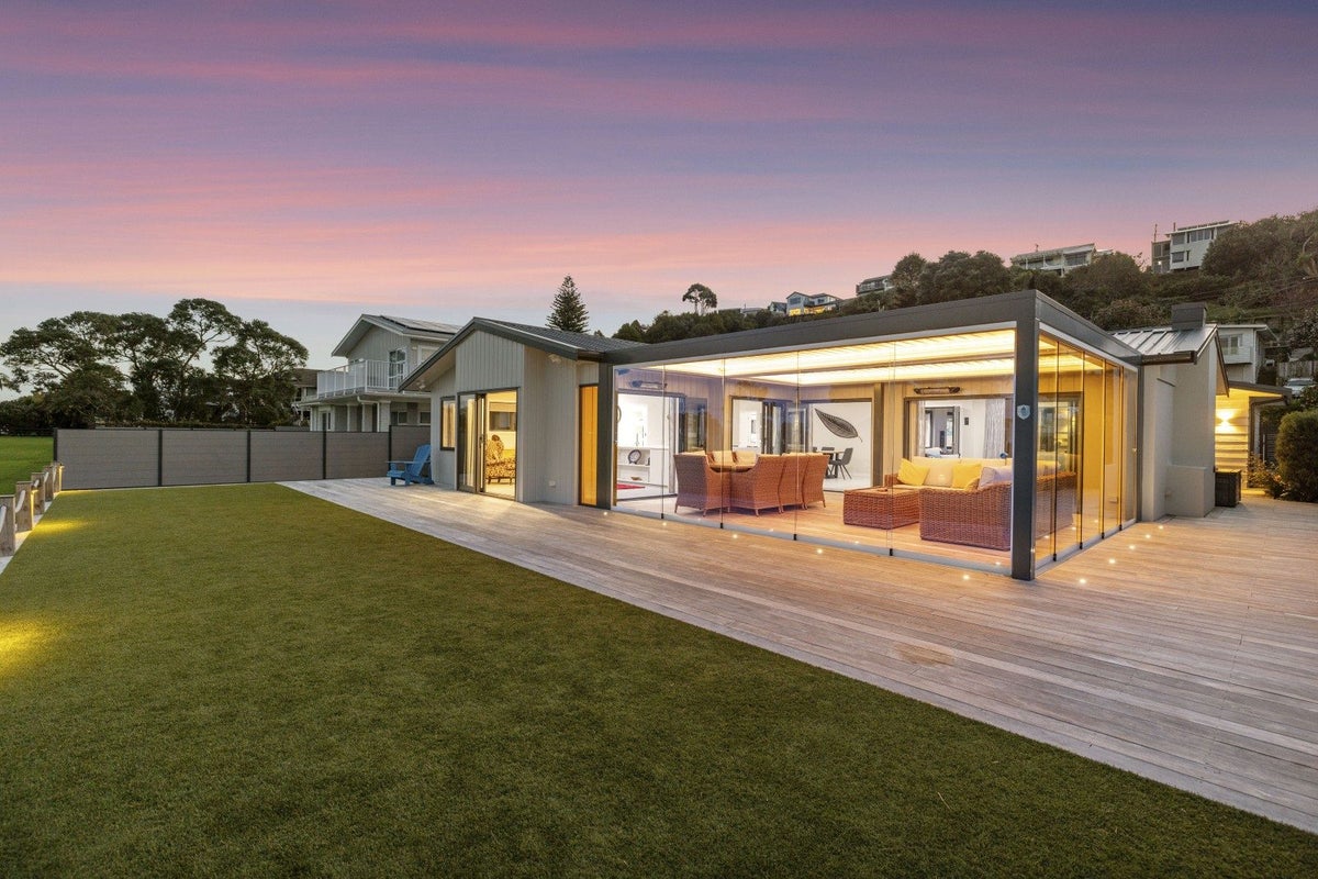 26 Harbour View Road, Omokoroa, Omokoroa - Carousel 1