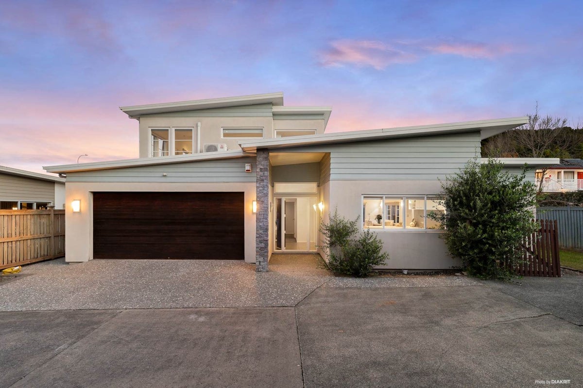 7 Willowgrange Place, Pukekohe, Pukekohe - Carousel 1