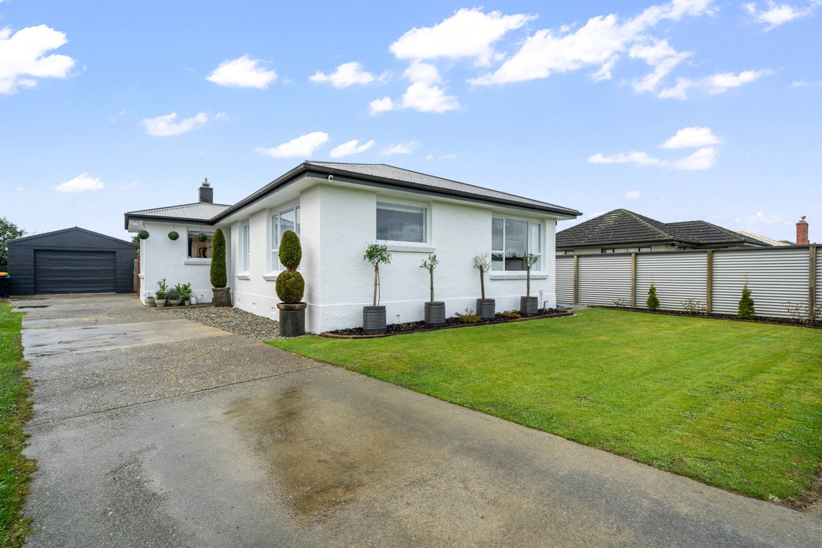 244 Crawford Street, Glengarry, Invercargill - Carousel 1