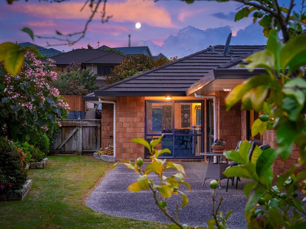 40 Campion Road, Waikanae Beach, Waikanae - Carousel 2