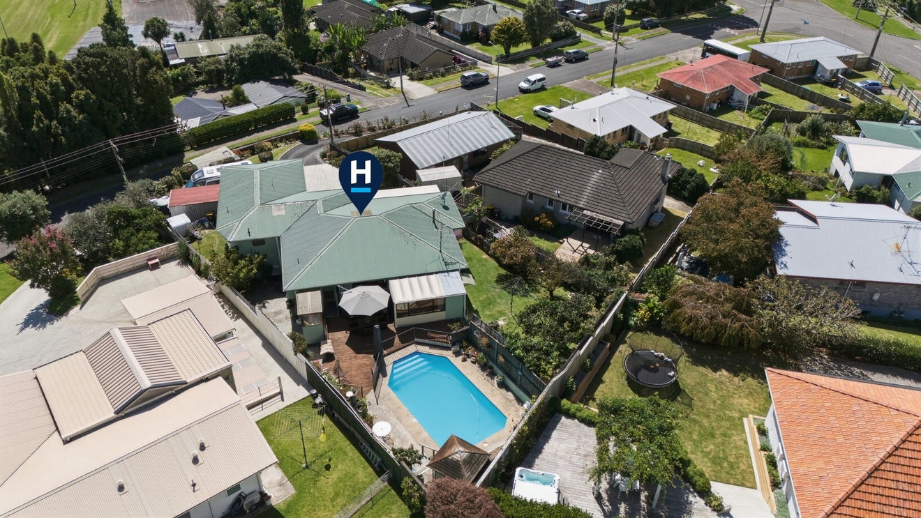 12 Sutherland Road, Brookfield, Tauranga - Carousel 2
