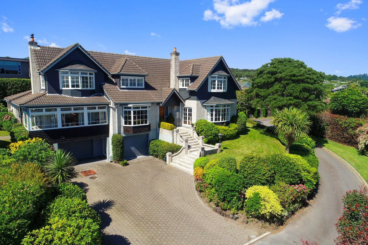 58 Harvey Street, Waipahihi, Taupo - Carousel 1