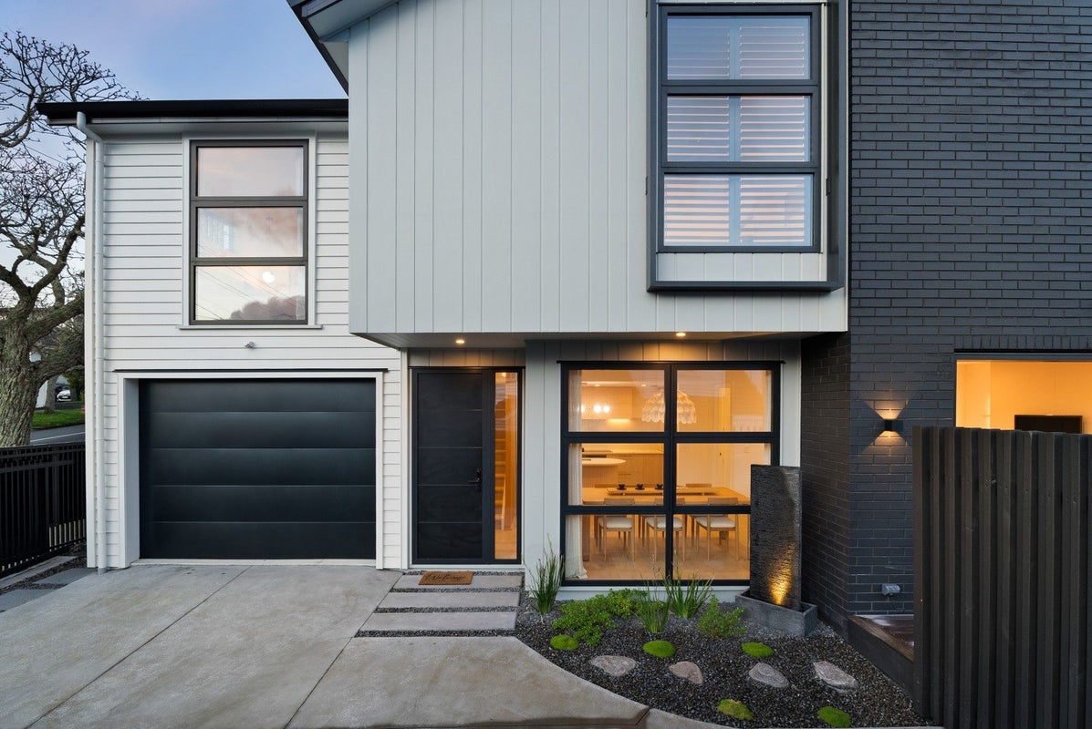 45A Campbell Road, Onehunga, Auckland - Carousel 1