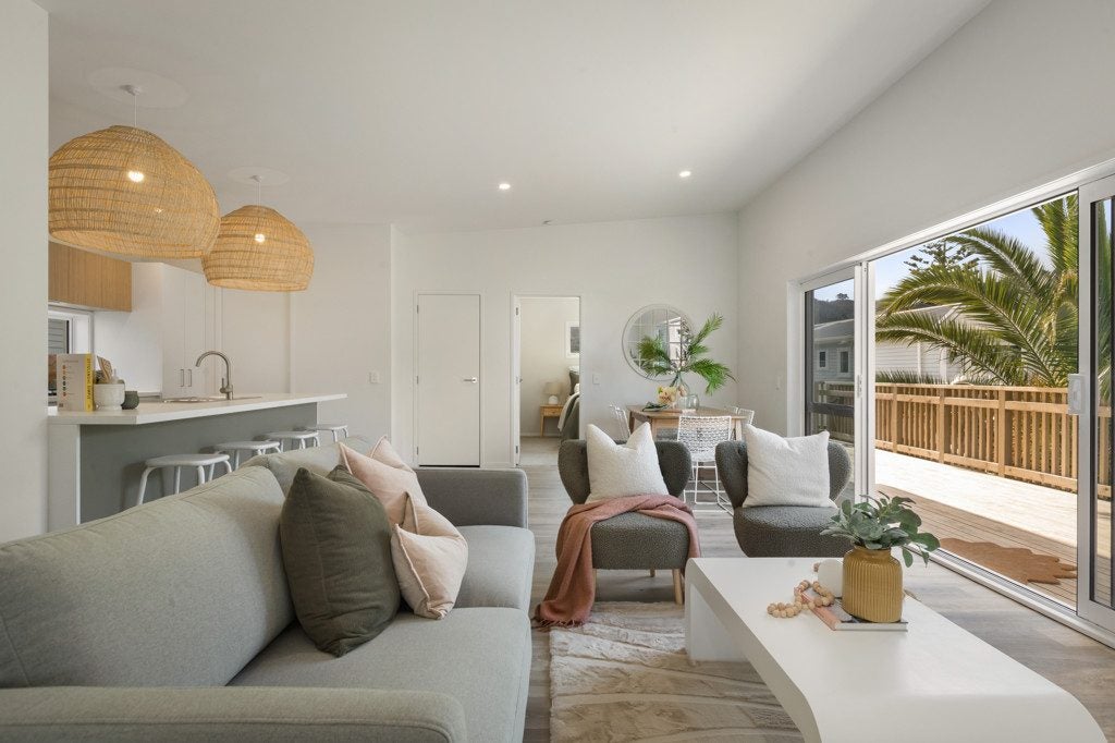 8B Scarborough Road, Waihi Beach, Waihi Beach - Carousel 1