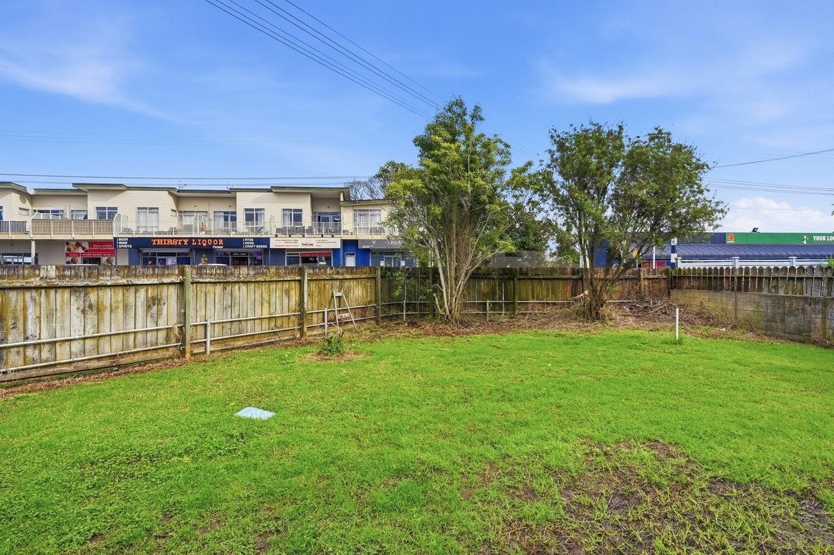 1 Parakai Avenue, Parakai, Helensville - Carousel 22