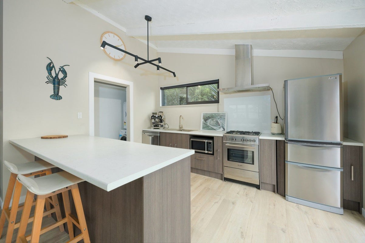 12 Moa Road, South Bay, Kaikoura - Carousel 2