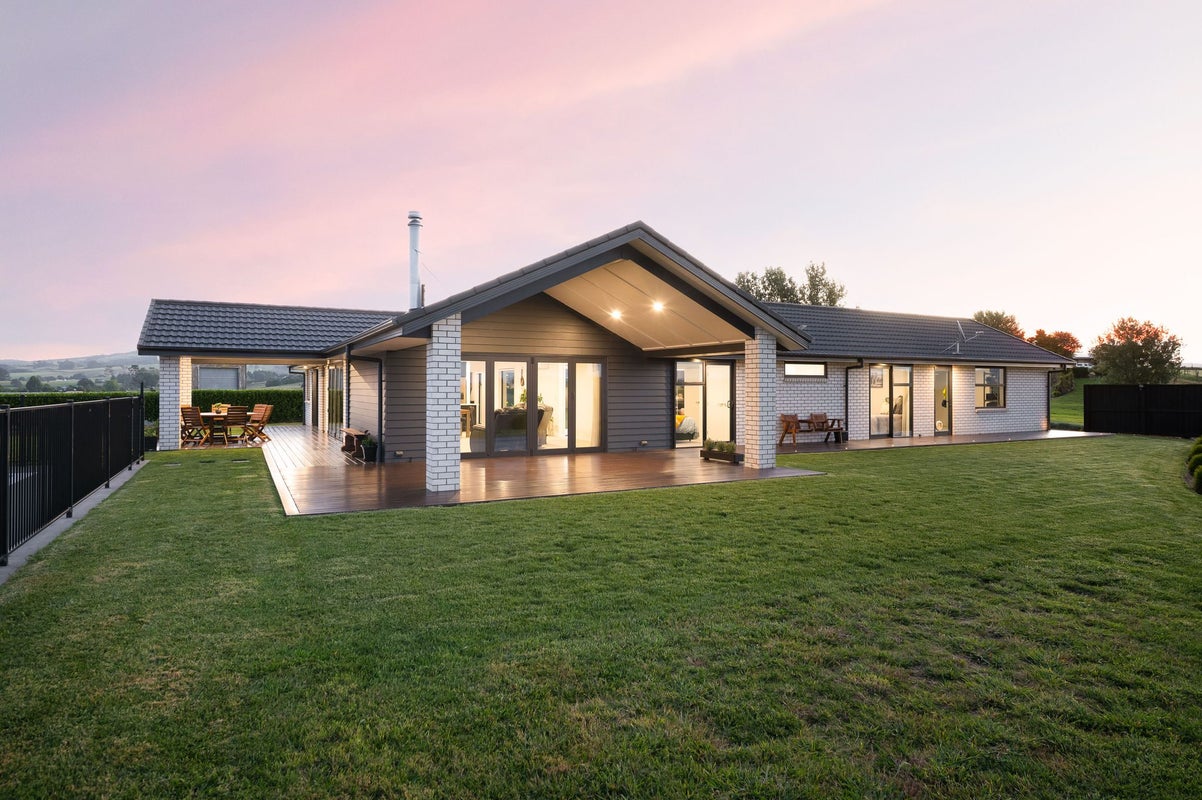 110 Grove Road, Te Pahu, Hamilton - Carousel 2