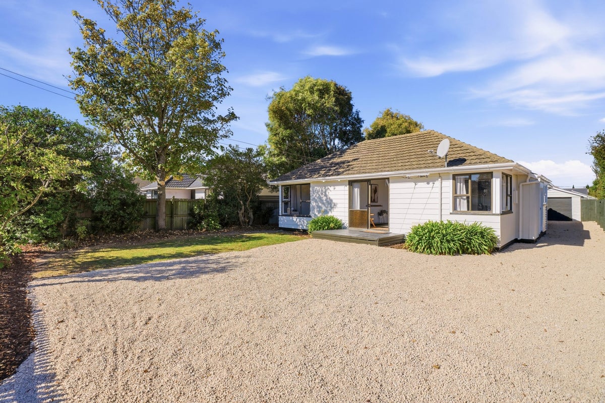 32 Primrose Street, Northcote, Christchurch - Carousel 1