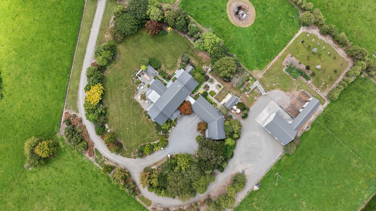 2 Camwell Park, Flaxton, Rangiora - Carousel 31