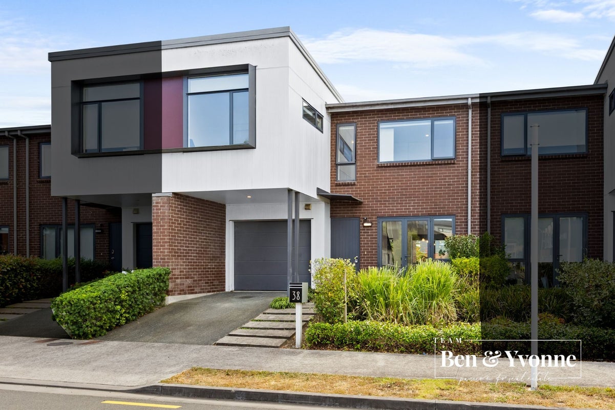 38 Mangahoe RD, Mount Wellington, Auckland - Carousel 1
