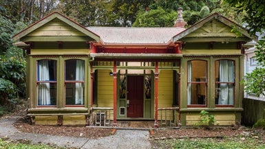 44 Devon Street, Aro Valley, Wellington - Carousel 1