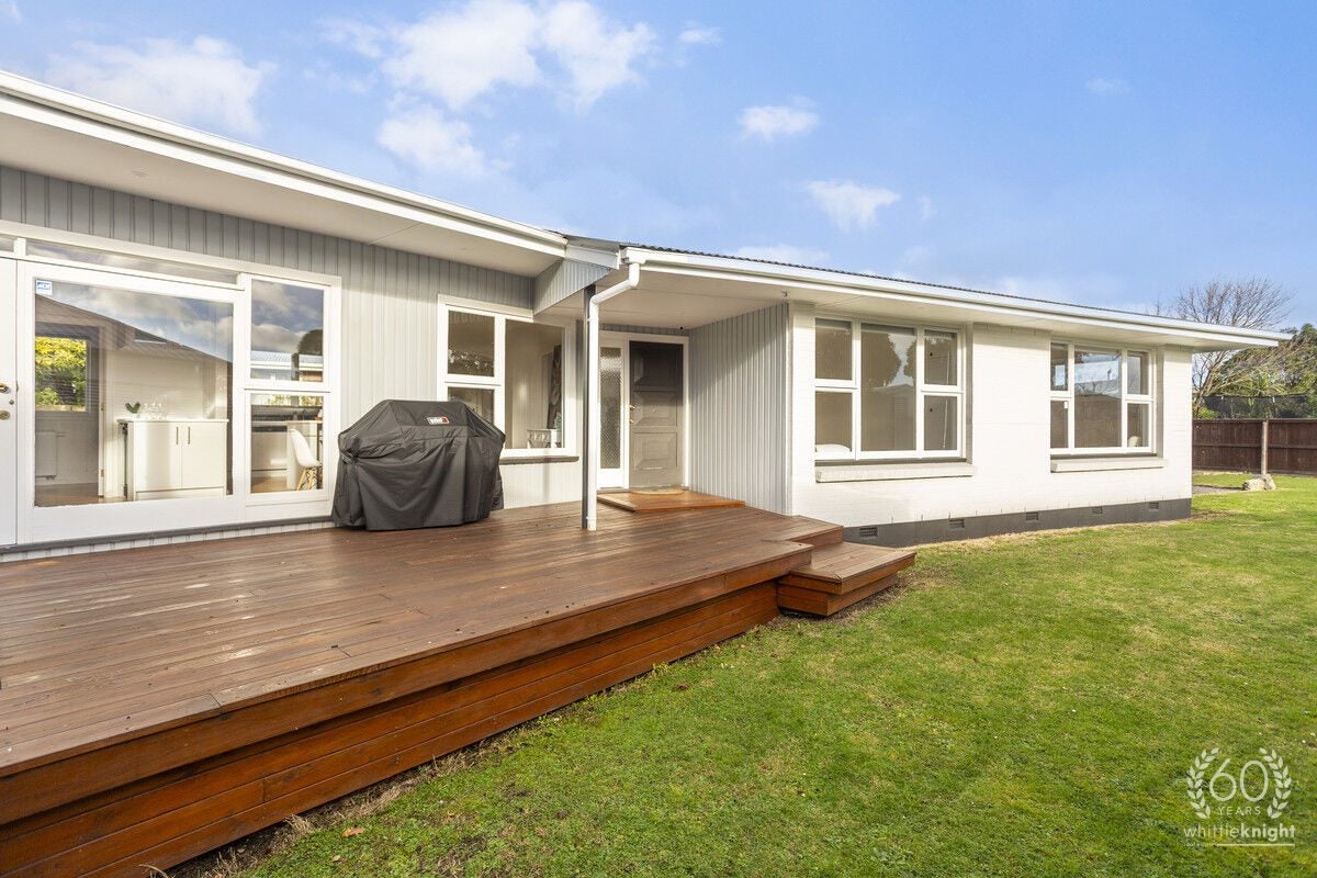 14 Yeovil Place, St Albans, Christchurch - Carousel 1
