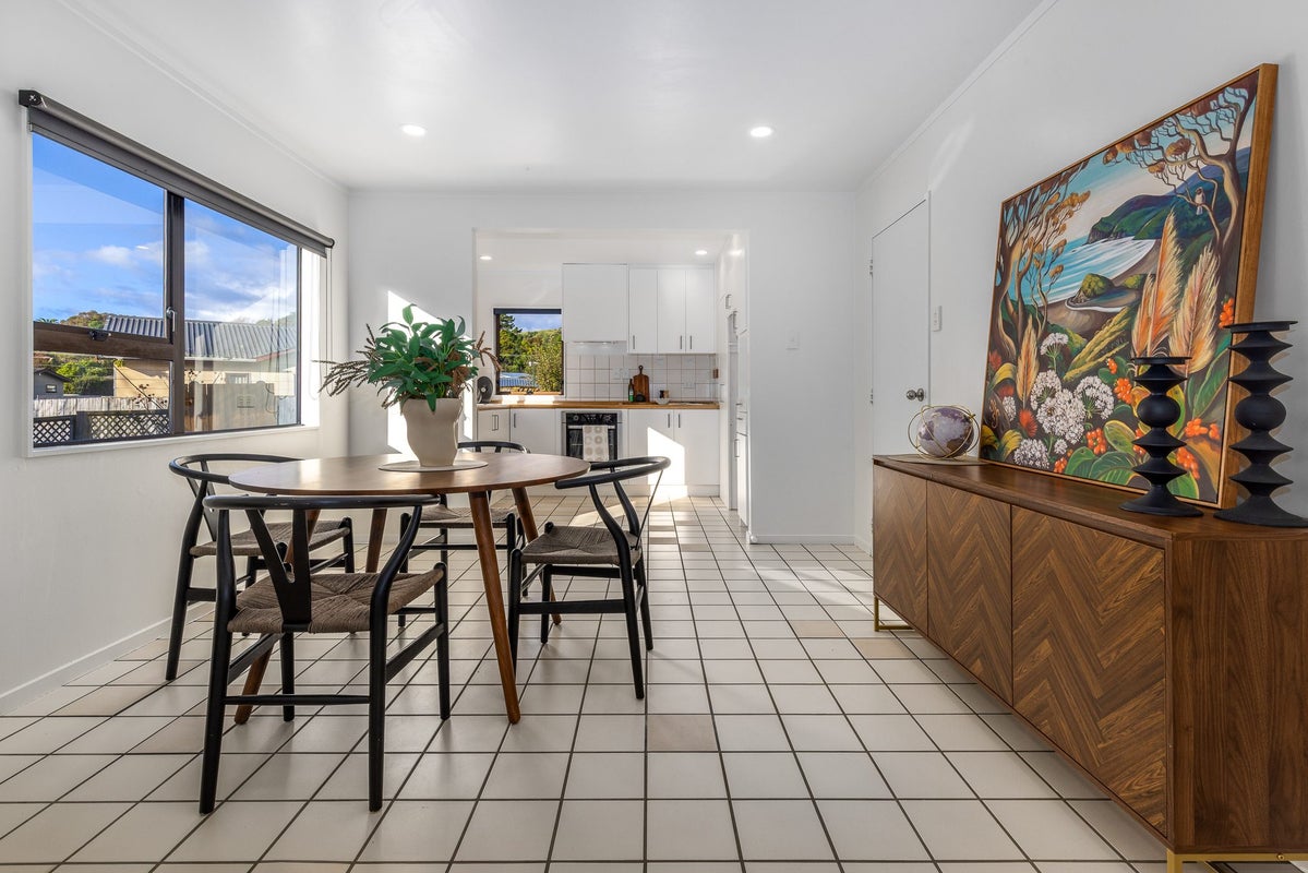 5 Edward Court, Raumati South, Paraparaumu - Carousel 2