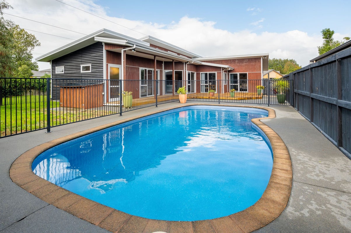 11B Ellsworth Place, Chartwell, Hamilton - Carousel 2