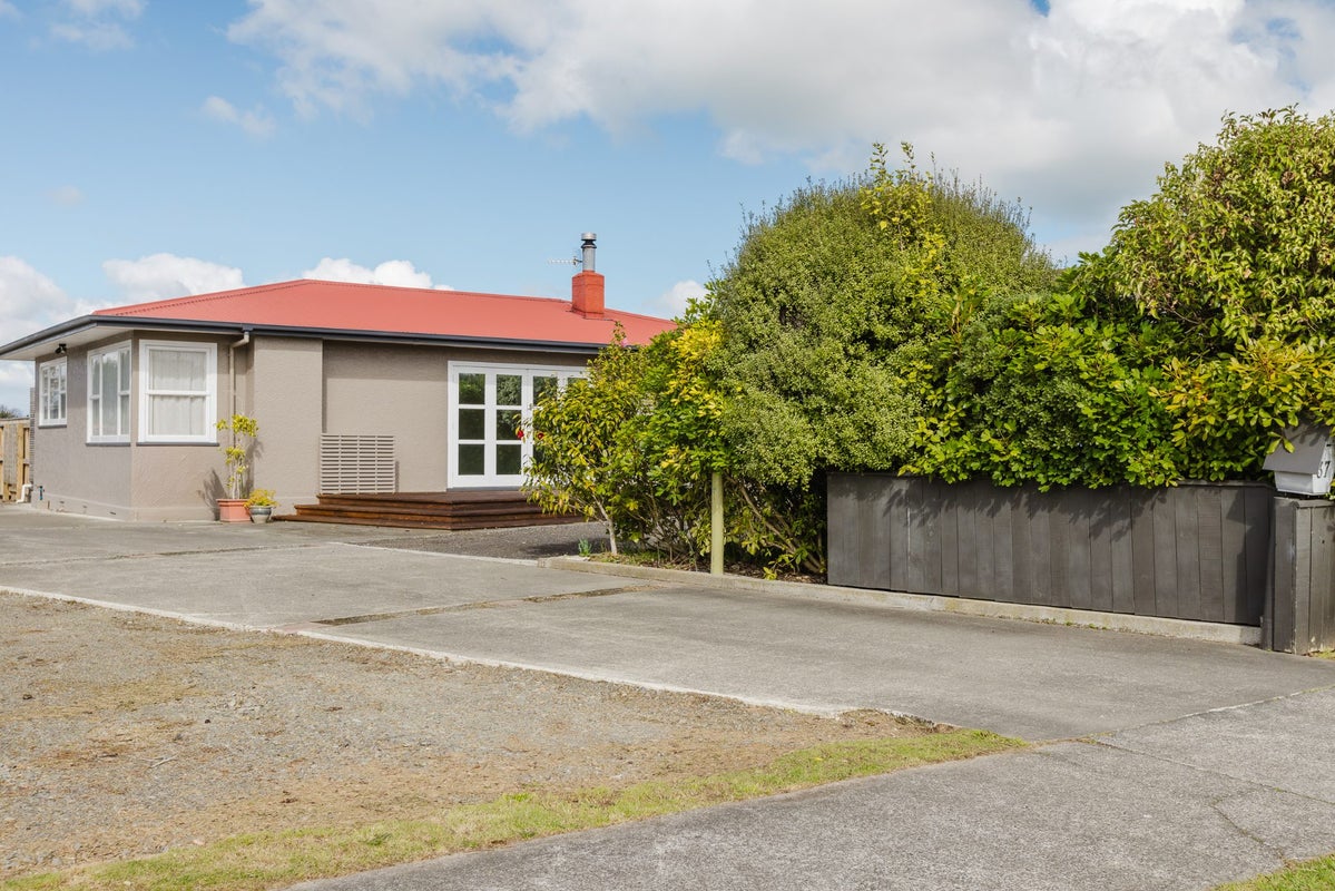 37 Monmouth Street, Feilding, Feilding - Carousel 23