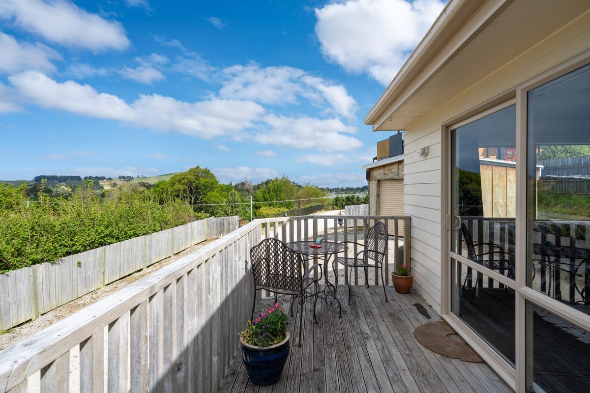 1A Court Street, Waikouaiti, Waikouaiti - Carousel 1