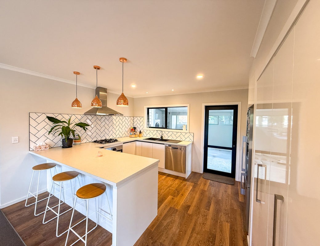 31 Kohikiko Place, Takaka - Carousel 2