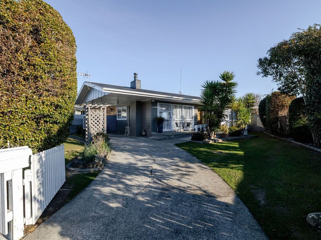 192 Milson Line, Milson, Palmerston North - Carousel 1