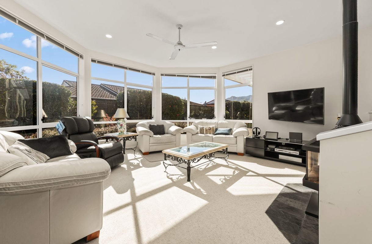 51 Ngarara Road, Waikanae - Carousel 2