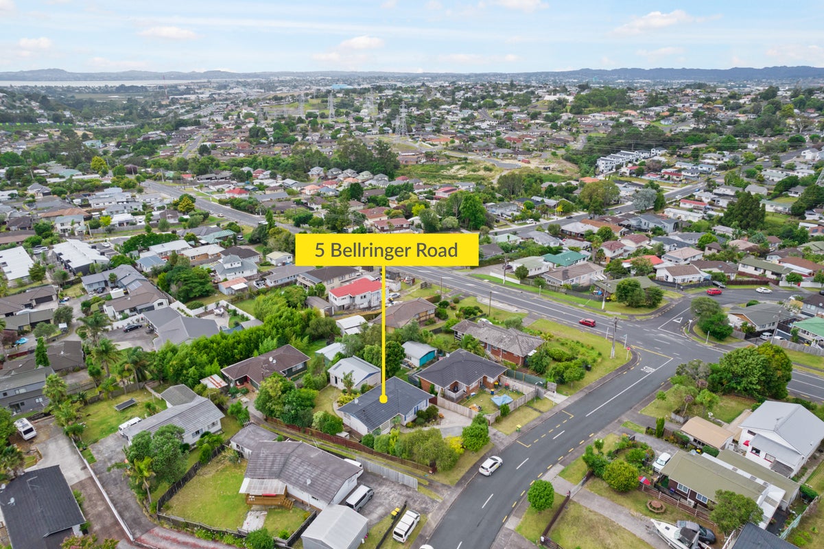 5 Bellringer Road, Massey, Auckland - Carousel 26