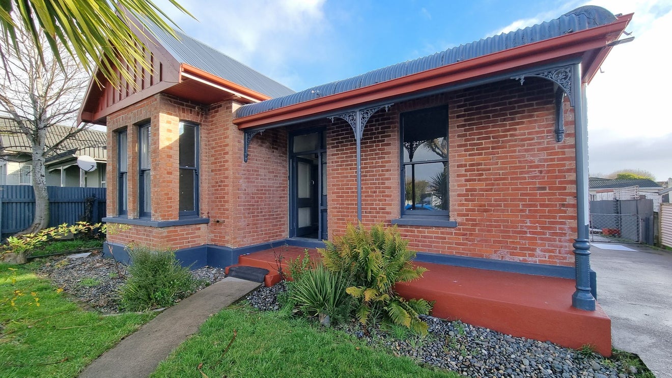 115 Morton Street, Strathern, Invercargill - Carousel 1