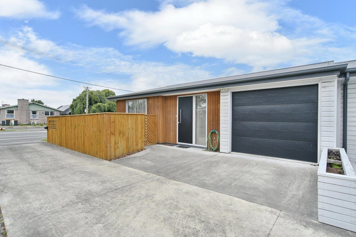 1/119 Wilsons Road South, Saint Martins, Christchurch - Carousel 1