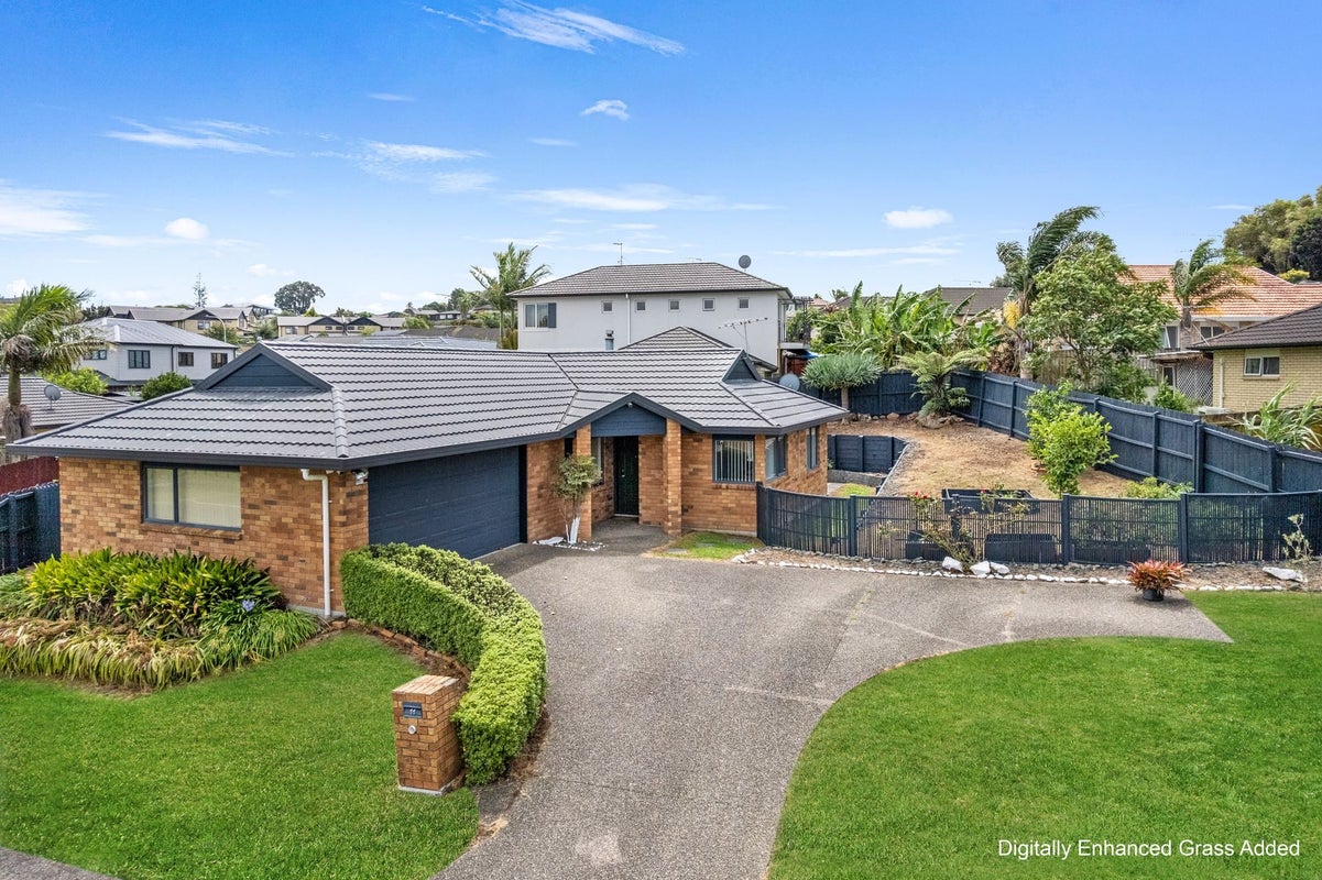 11 Saralee Drive, Manurewa, Auckland - Carousel 1