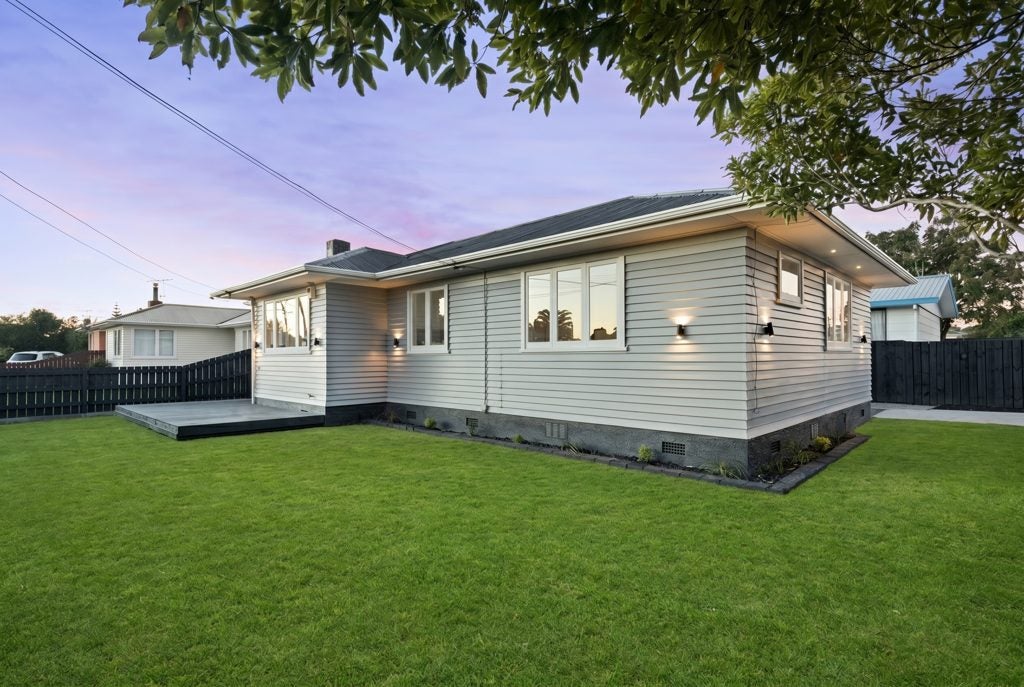 1/36 Valentine Street, Papakura, Papakura - Carousel 2