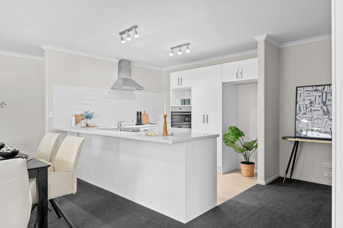 44 Cumberland Drive, Flagstaff, Hamilton - Carousel 2