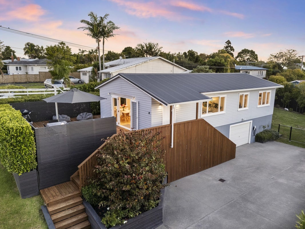 32 Tiri Tiri Road, Birkdale, Auckland - Carousel 1