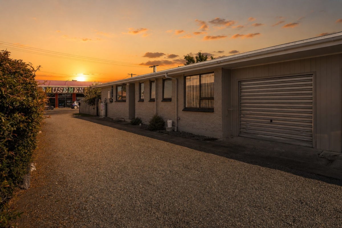 1/121 Scott Street, Redwoodtown, BLENHEIM - Carousel 1