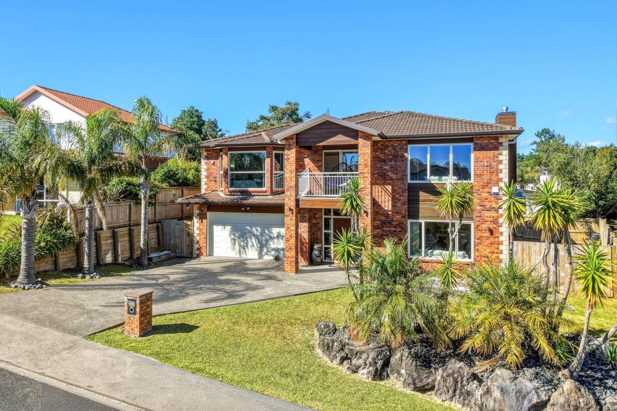 62 Aberley Road, Schnapper Rock, Auckland - Carousel 1