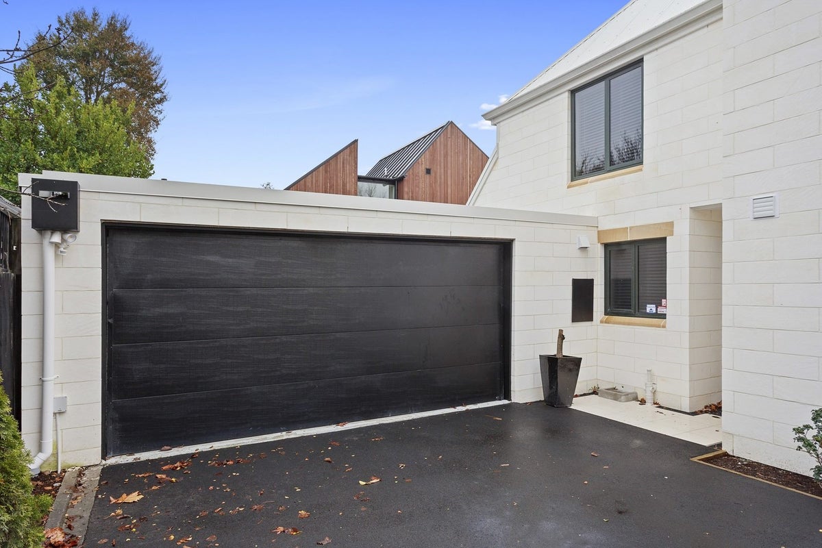 3/119 Rossall Street, Merivale, Christchurch - Carousel 2