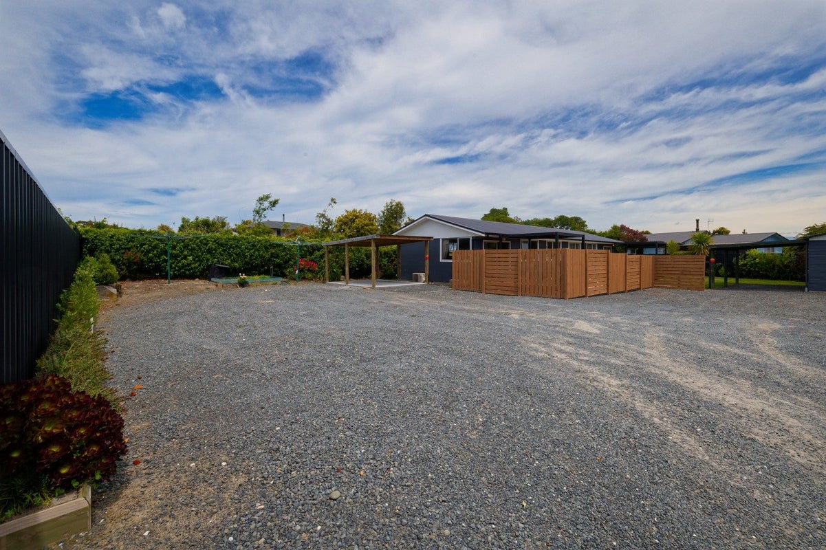 165A Beach Road, Kaikoura - Carousel 19